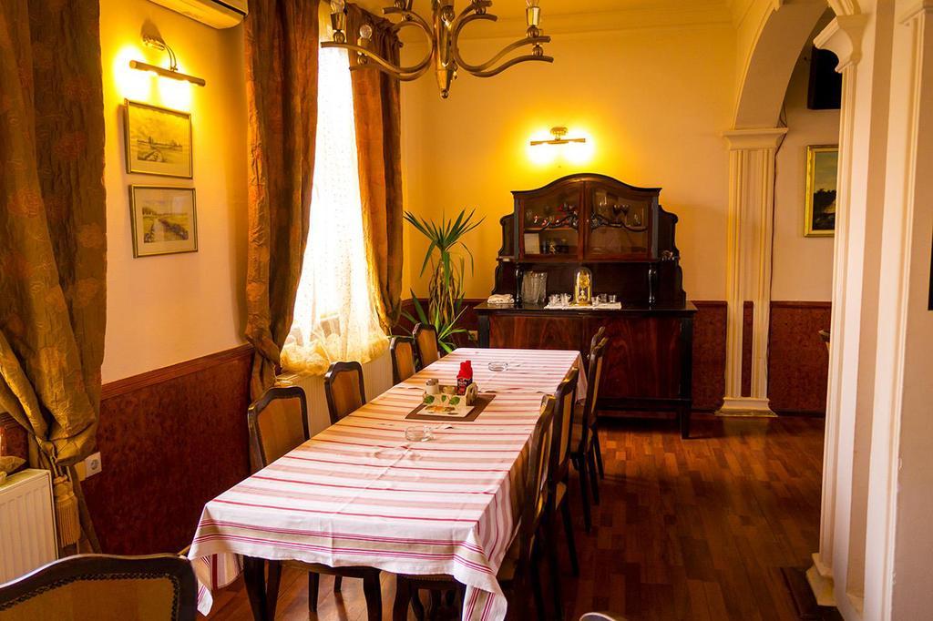 Ugostiteljski Objekat Karibo Otel Sombor Dış mekan fotoğraf