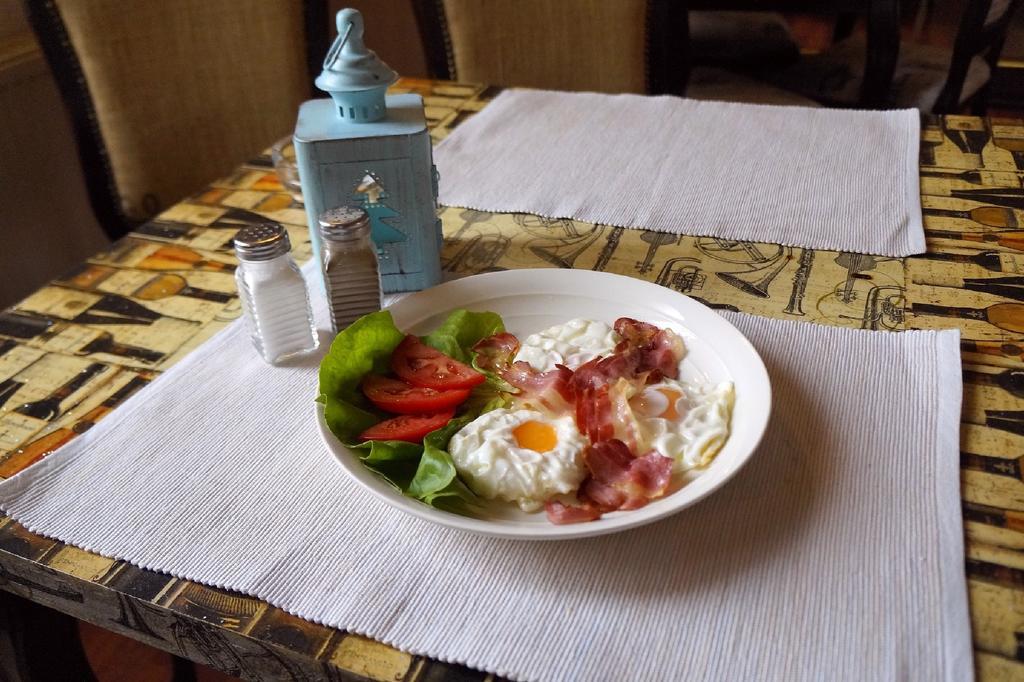 Ugostiteljski Objekat Karibo Otel Sombor Dış mekan fotoğraf